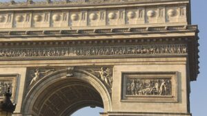 Detalles en relieve del Arco de Triunfo